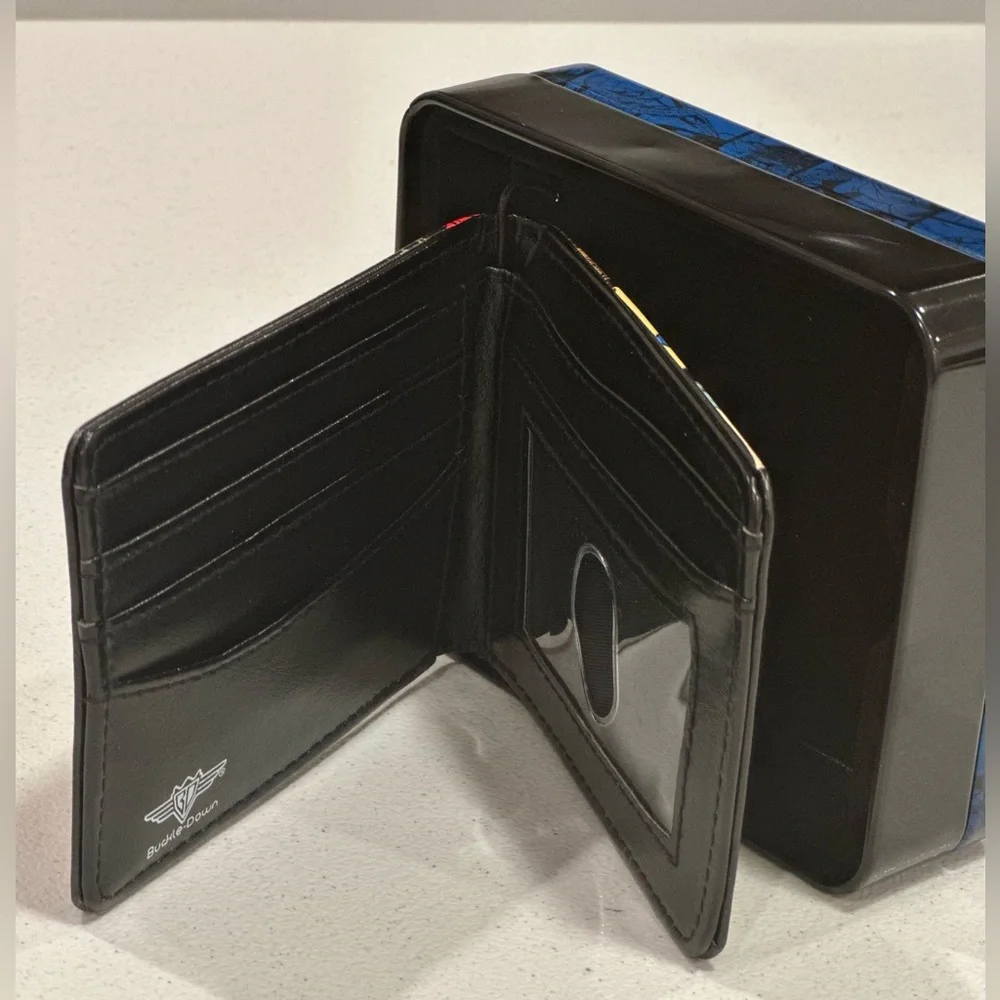 New Marvel Retro Bifold Wallet - Case Included